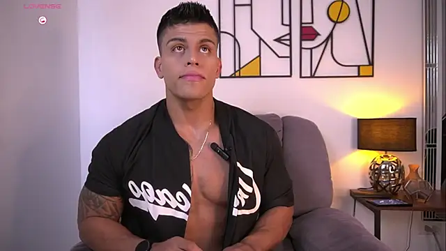 tyler muscle1 online show from 08-02-26, 01:59
