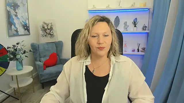 NinaStarle online show from 04-19-26, 11:31