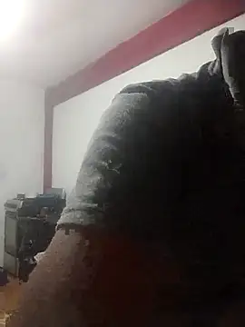 perrotjuui97 online show from 04-13-26, 07:58