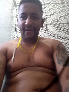 Snapshot of sleka2525 chatting on 09-17-25, 03:57 sleka2525 online show from 09-17-25, 03:57