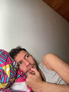 Michaell Spinelly online show from 09-13-25, 03:23