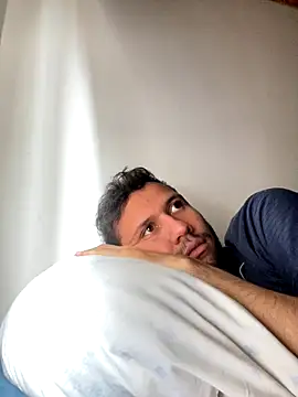 Michaell Spinelly online show from 09-23-25, 03:59