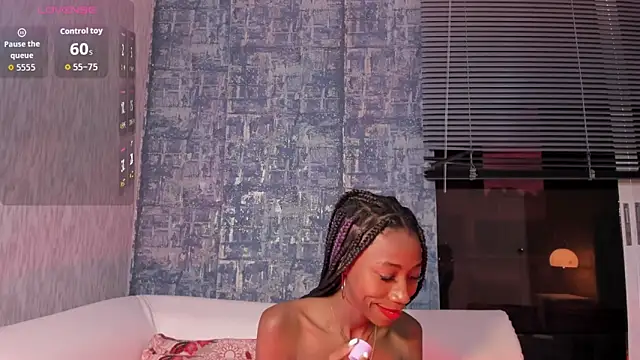 NathalyLeen online show from 11-13-25, 08:41