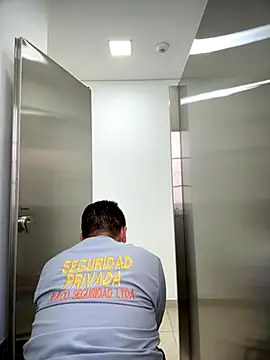 Manu0586 online show from 12-01-25, 06:02