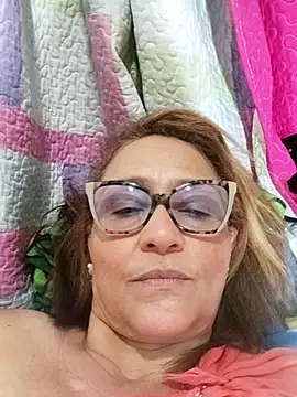 Snapshot of Cailinmilf chatting on 09-23-25, 12:24 Cailinmilf online show from 09-23-25, 12:24