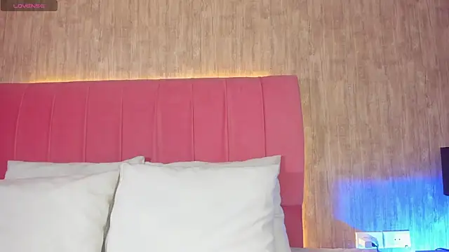 Kendra kobein online show from 11-14-25, 07:45