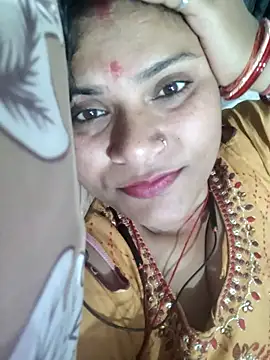 couple 71 online show from 03-18-26, 08:39