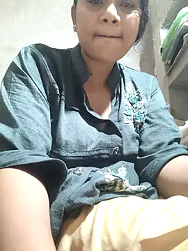 couple 71 online show from 07-24-26, 05:33