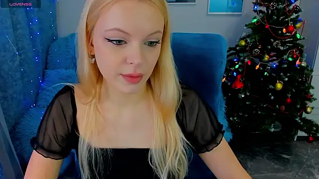 Snapshot of KatherineePierce chatting on 01-18-26, 04:44 KatherineePierce online show from 01-18-26, 04:44