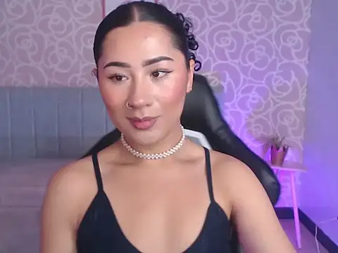 evelyn ch  online show from 09-19-25, 10:49