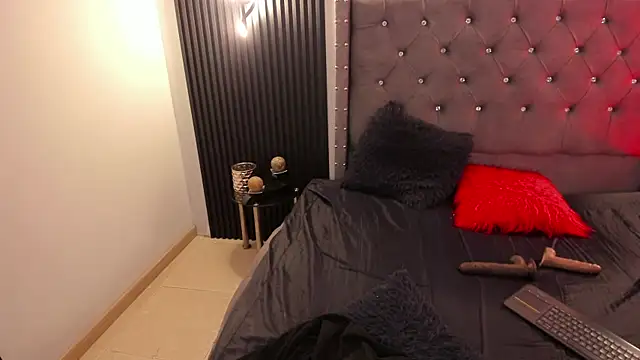 Scarbadgirl  online show from 03-03-26, 03:56