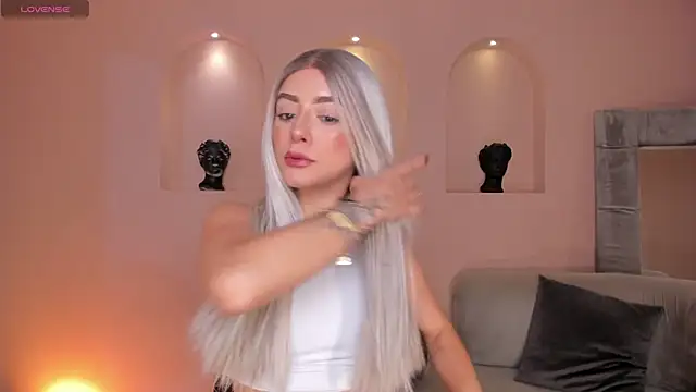 IsabellaMoreau online show from 02-26-26, 07:46