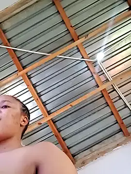 HugeTitisxx online show from 10-02-25, 09:05