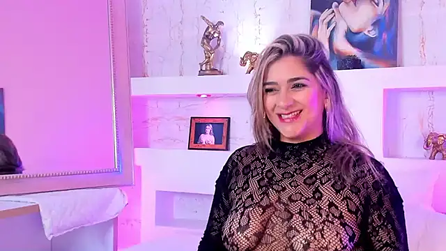 NicoleDiior online show from 10-21-25, 02:51