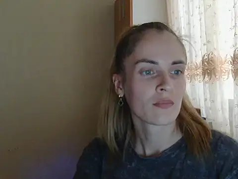 Snapshot of JayeTyler chatting on 11-16-25, 12:11 JayeTyler online show from 11-16-25, 12:11