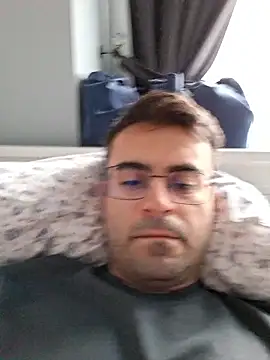 Obstacless online show from 01-15-26, 01:59