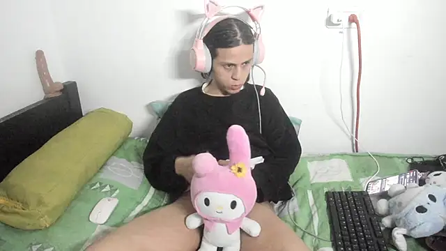 Petite-Goth online show from 11-20-25, 11:04