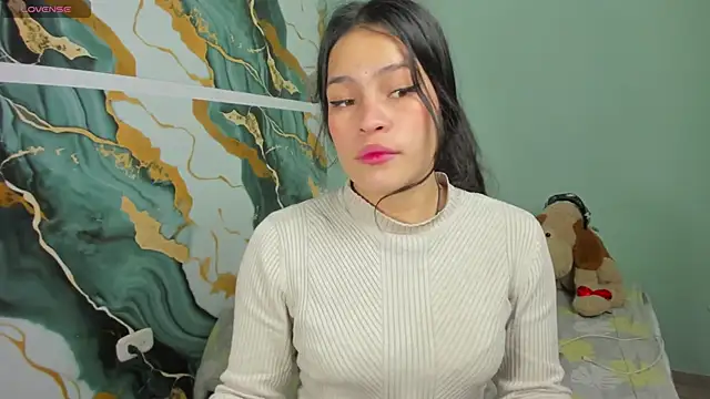 Ariadna andrade online show from 04-24-26, 02:19