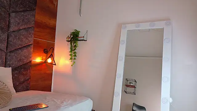 JenaCooper  online show from 11-21-25, 01:59