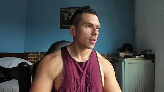 Snapshot of justinkarter chatting on 09-13-25, 03:12 justinkarter online show from 09-13-25, 03:12