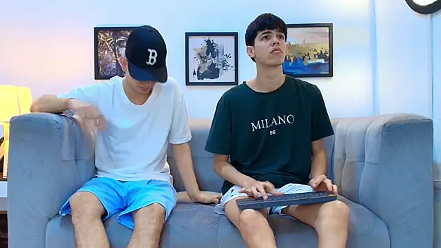 TWINKS FRIENDS online show from 03-21-26, 01:26