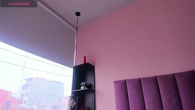 violet myerrs online show from 02-12-26, 01:06