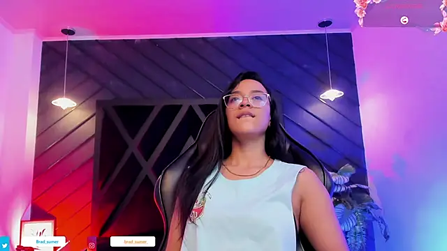 zoe martins  online show from 02-04-26, 05:30