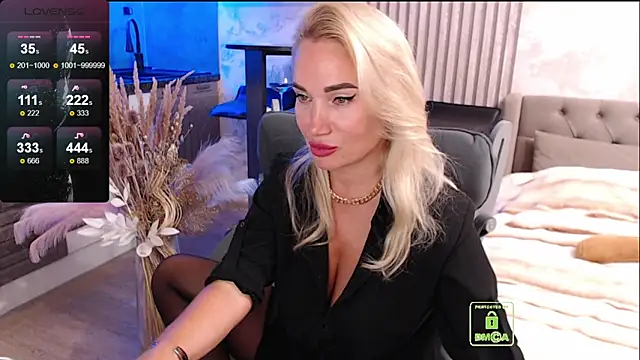 FreeBerryMILF online show from 06-06-26, 06:56