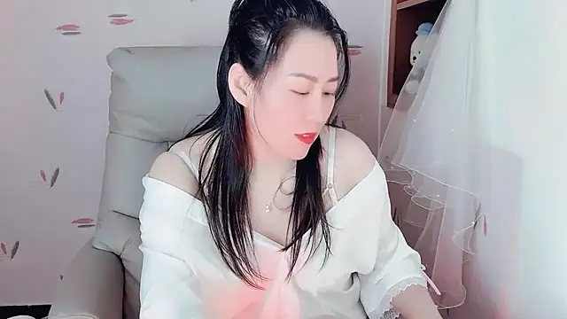 Eve5215 online show from 03-02-26, 03:41