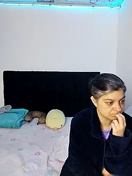 queemking online show from 01-18-26, 01:20