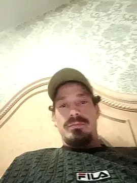 Snapshot of jvdzj-0_ chatting on 10-25-25, 03:03 jvdzj-0  online show from 10-25-25, 03:03