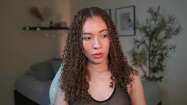 isabella-garcia- online show from 03-24-26, 09:09