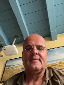 Renebisex online show from 09-25-25, 10:19