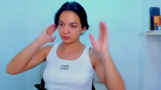 ISA BELLA VZL online show from 04-05-26, 06:49