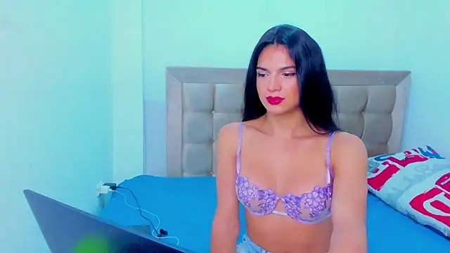 ISA BELLA VZL online show from 06-09-26, 05:13
