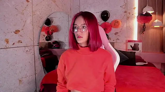 daphne courtis online show from 10-12-25, 03:05