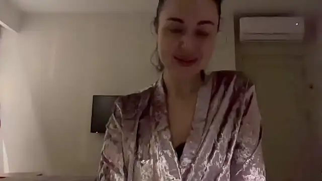 Gilin1 online show from 02-13-26, 09:11