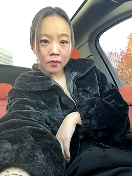 xinmeng-000 online show from 11-09-25, 07:39