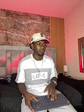 pipedark  online show from 12-14-25, 04:40