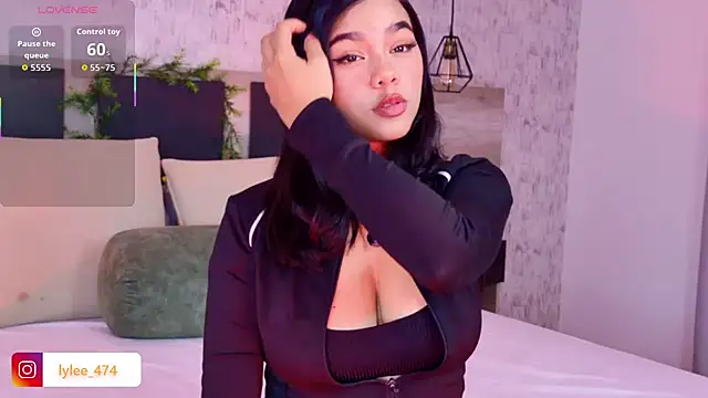 Celine Lee online show from 02-24-26, 07:34