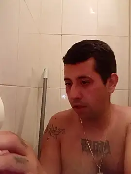 Snapshot of Angelitho777 chatting on 05-25-26, 04:46 Angelitho777 online show from 05-25-26, 04:46