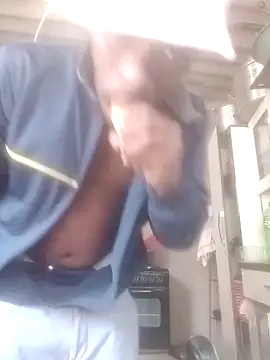 Snapshot of KingBonga chatting on 09-15-25, 07:52 KingBonga online show from 09-15-25, 07:52