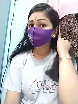 Snapshot of Prionti- chatting on 05-19-26, 12:49 Prionti- online show from 05-19-26, 12:49