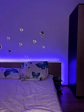 Mihadttraf online show from 10-26-25, 01:28