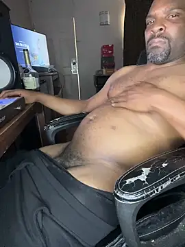 Snapshot of Sooperior chatting on 03-25-26, 09:21 Sooperior online show from 03-25-26, 09:21