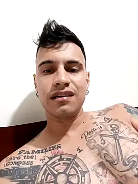 Snapshot of Benito-Ca chatting on 03-23-26, 12:58 Benito-Ca online show from 03-23-26, 12:58