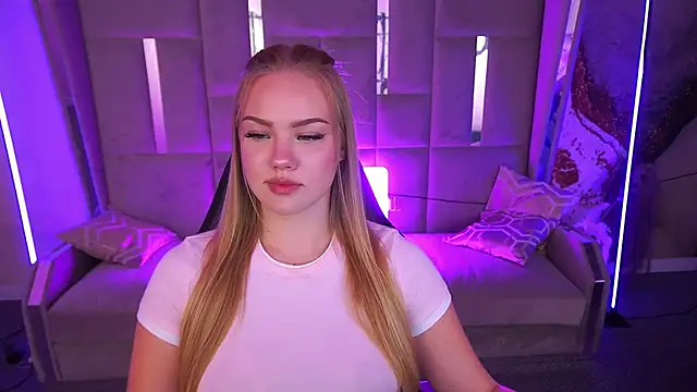 CelesteNoir online show from 09-15-25, 01:11