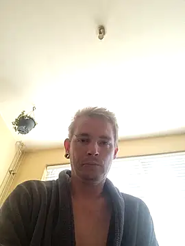 piercingpik online show from 09-28-25, 09:25