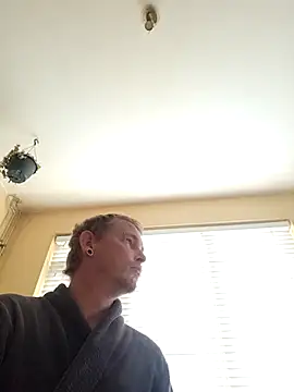 piercingpik online show from 10-05-25, 02:48