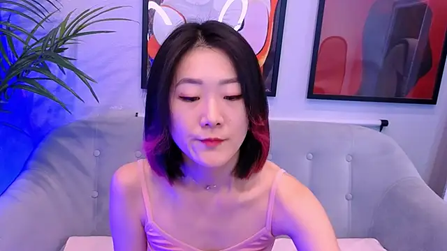 AikoYamada online show from 09-12-25, 06:24